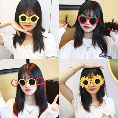 China Fashion Sunglasses Fashion Women's Party Exaggerated Flat Children Sunglasses for sale