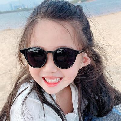 China Retro Fashion Sunglasses Baby Round Frame Logo Cute Kids Sports Sunglasses Custom Made For Children for sale