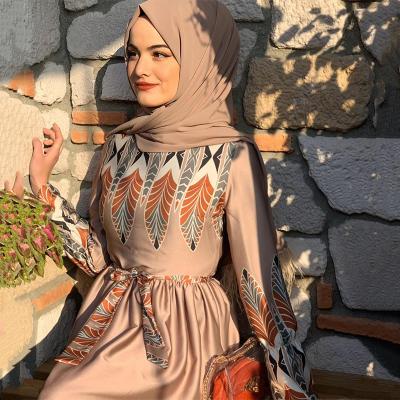 China Hot Selling Simple Muslim Dress Simple Muslim Dress Fashion Women's Lace-up Abaya Dress Fashion Daily Wear for sale