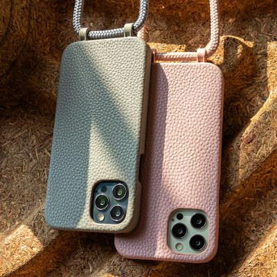 China Fashionable Outdoor Products Premium Leather Cross - Body Phone Cases Holding Strap For iPhone 13 Pro Max for sale