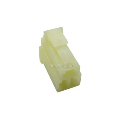 China Wire To Wire 3Pins Electrical Shell DJ7032A-6.3-11/21 Wire Harness Plastic Auto Connector Plug With Terminal 6070-3471 6070-3481 for sale