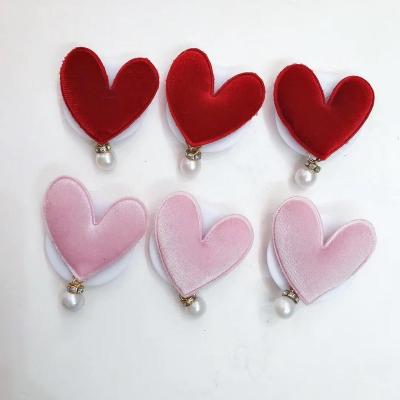 China Support Mobile Phone Holder Heart Bead Pendant Gift For Girl Cell Phone Grip for sale