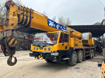 China Naverkoopservice 50T Energiebesparende 2013 Truck Mounted Mobile Crane Truck Crane Te koop