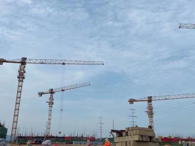 China ISO9001-zertifizierter 50T Zoomlion Flat Top Tower Crane Wa7025-10e mit maximaler Schachtlänge von 70 m zu verkaufen