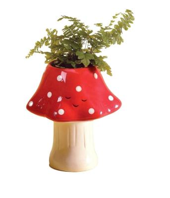 China Luxury Custom Morden Shape Mushroom Planter Flowerpot Resin Plants Pot For Garden Ornaments for sale