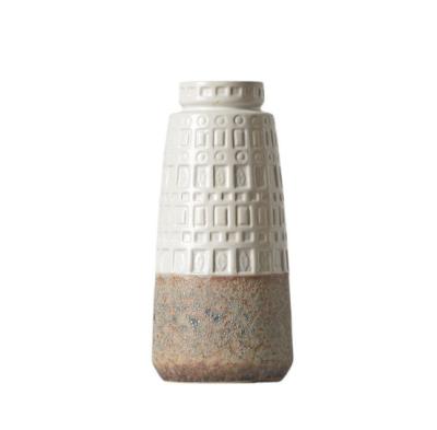 China Cheap Hot Selling Embossed Decorative Ceramic Embossed Design Vase Modern Indoor Ceramic Flower Vase for sale