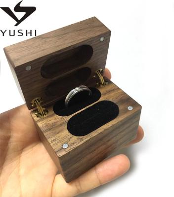 China Portable China Wedding Ceremony Walnut Ring Box for 2 Rings, Small Wooden Double Ring Holder for sale