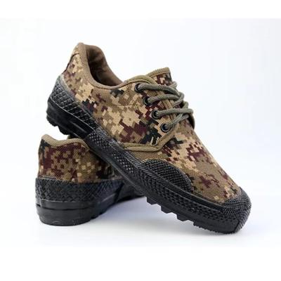 China Jiefang lit non-slip wear-resistant shoes of the style of men's and women's camouflage unique low-cut rubber low-cut flat shoes same sports shoes for sale