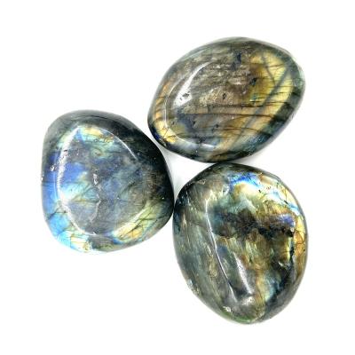 China Europe hot sale natural labradorite palm showy stone for relaxation and healing meditation for sale