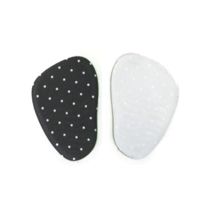 China Self Adhesive/Shock Absorption/Reusable PU Gel Shock Absorption Cooling Ball Of Foot Pads for sale