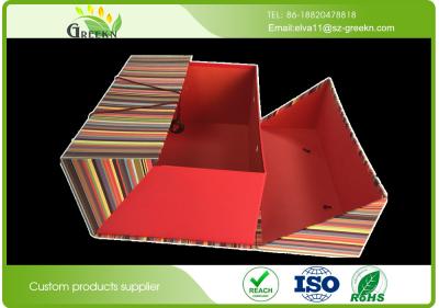 China Cardboard Gift Boxes with Lids ,  CMYK Full Color Pantone Unique Gift Boxes for sale