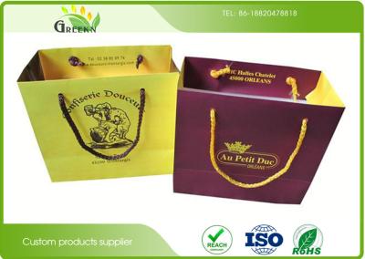 China Shopping Matt Lamination Printed Paper Gift Bags With 210 Grams Color Card Paper for sale