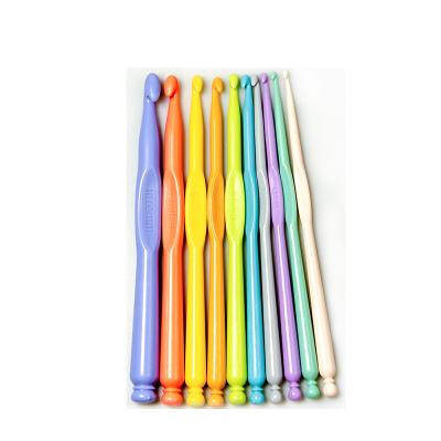 China And burr-free Sewing Crochet Hook Smooth Colorful Candy Colored Crochet Hook Set Knitting Needles for sale