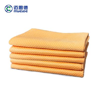 China Bearfamily Viable Glass Stain Removing Fish Scale Towel Wiping Rags Microfiber Cleaning Cloth 30x30 for sale