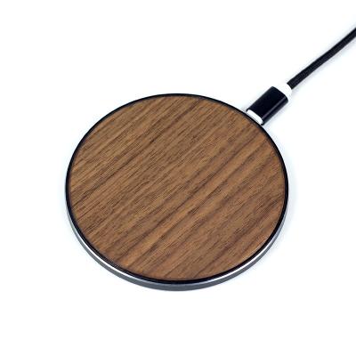 China Iphone/Samsung/Google Wooden PU Charger Support QC3.0 Fast Wireless Charging And Zinc Alloy Bottom 10W EPP Smoothness Fast Charging for sale