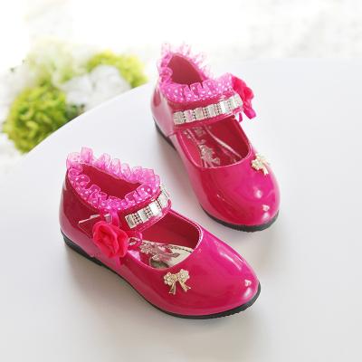 China Hot Selling Girls Princess Leather Shoes With Jewelry Soft Tassel New Breathable Deodorization Mannequins for sale