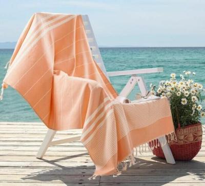 China Child Safe Oversized Bath Towel 100%Cotton Turkish Peshtemal Fringed Striped Beach Towel for sale