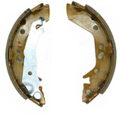 China Rear Drum Brake Shoe Auto Parts Rear Drum Brake Shoe 58305-25A00 For Hyundai Eon for sale