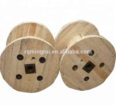 China Cable winding large empty wooden cable spools for sale for sale