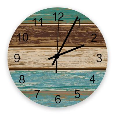 China Hot Selling Antique Style Custom Printing European Style Retro Home Decorative Wood Grain Material Wooden Wall Clocks for sale