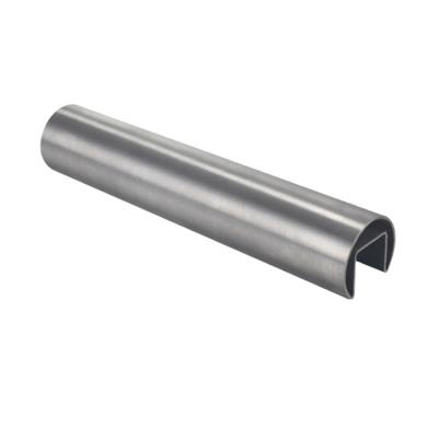 China Custom Top Rail Handrail Aluminum U Channel Glass Railing Aluminum U Tube Pipe With Slot en venta