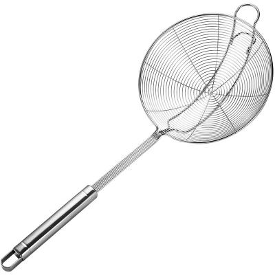 China Sustainable Good Quality Hot Selling Round Wire Leak Ladle Meat Noodle Net Frying Filter Long Handle Colander Spoon for sale