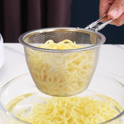 China Sustainable Stainless Steel Colander Filter Mesh Strainer Noodle Cooking Net Line Skimmer Spoon for sale