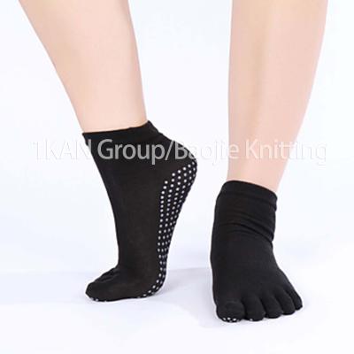 China Antibacterial Women's Yoga Toe Socks/Five Grip Socks Anti-skidding/Non-slip/Non-slip, Sweat-wicking, Non-slip for Pilates/Bikram for sale