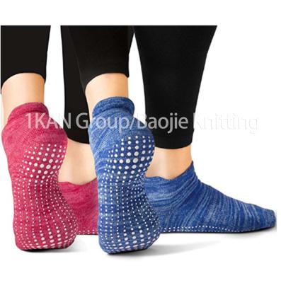 China Fashion Antibacterial Hot Selling Custom Trampoline Jump Non Slip Yoga Socks for sale