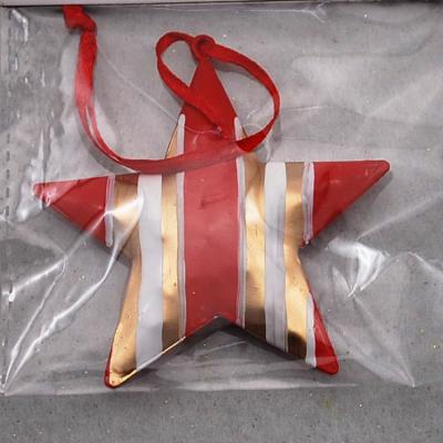 China 2020 Top Custom Metal Decorations Christmas Ornament Eco - Friendly Decorative Hanging Stars for sale