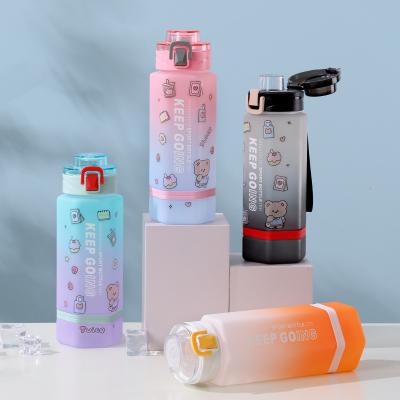 China Sustainable 760ml Hot selling Travel water bottle wholesale Sports plastic water bottles With tea infuser High Quality drinking bottle for sale