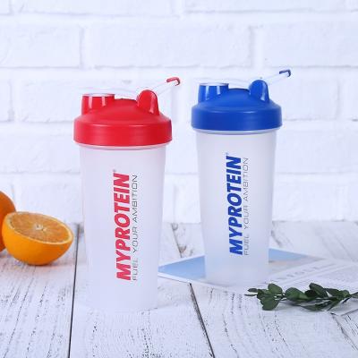 China Sustainable 600ml Transparent Plastic Workout Protein Shaker Bottles with Scale for Gym (BPA Free ) for sale