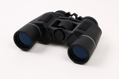 China Classic Folding Binoculars Bird Watching Spotting Scopes , Large 22mm Ocular Lens for sale