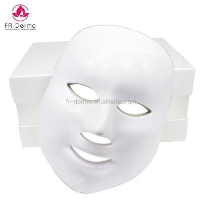 China Skin Tightening PDT LED Photon Skin Therapy Skin Whitening 7 LED Lights Face Mask for sale