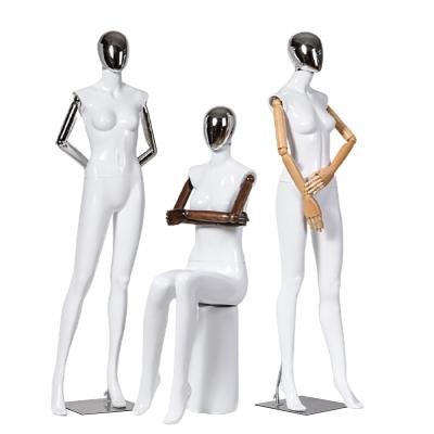 China Wholesale Silver Head Movable Full Arm Body Female Boutique Mannequin Torso Use For Clothing Store for sale