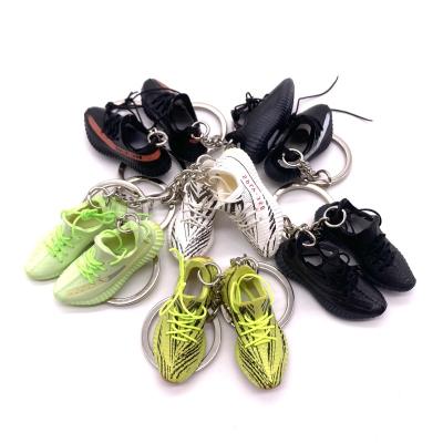 China Gifts Metal YEEZE 350 Sneaker V2 Mini Sneakers Key Chain 3D Key Chain With Mini Boxes for sale