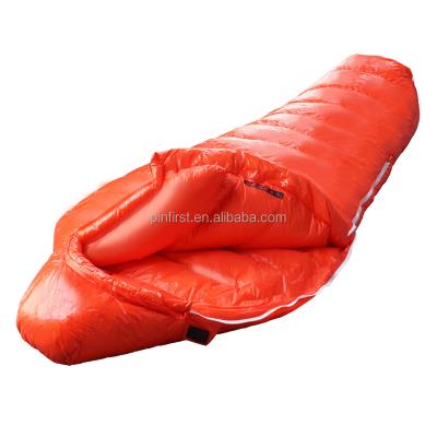 China Comfortable Feel 95% Ultralight Goose Down Winter Down Sleeping Bag Supplier for sale