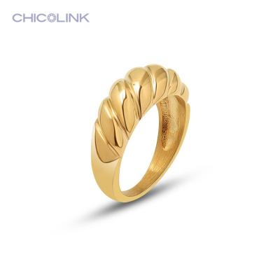 China Color Not Fade Fashion Women Rings Vintage 18K Wavy Casting Gold Ring Finger Titanium Stainless Steel Rose Gold Jewelry for sale