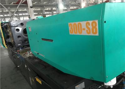 China Máquina que moldea 300 de la inyección horizontal de gama alta para hacer la cuchara plástica en venta