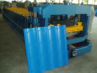 China Cr12 Mould Steel Metal Roof Roll Forming Machine 1000mm Width for sale