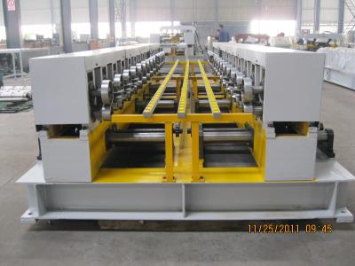 China Cold Roll Sandwich Panel Machine For Standing Seam Roof Sheet 20m / min for sale