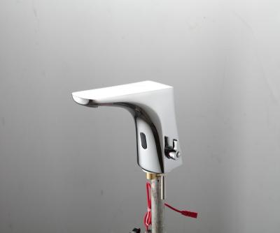 China Wall Mounted Classic Plastic Single Basin Sale Faucet Handle Body Metered White OEM Customized PVC Style Surface Ceramic Practice Parts for sale