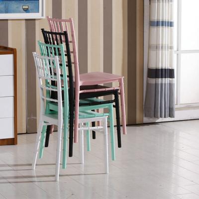 China China suppliers wholesale custom stackable chivari plastic chairs home comfortable reception with poratable handle for sale