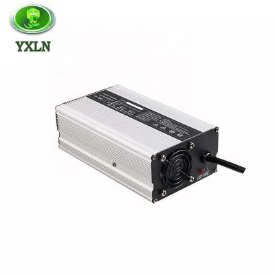 China CE 900W rohs 60v fast charger 10a 12a 60v lifepo4 charging battery charger for 20ah 30ah 40ah batteries for sale