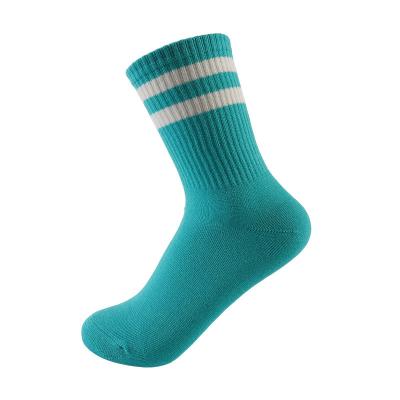 China High quality cheap solid casual cotton sports men's wear resistant sock sporting socks for sale