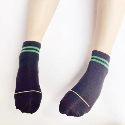 China Factory Sale OEM Sports Socks Hot Male Recreational Cotton Men's Breathable Sock for sale