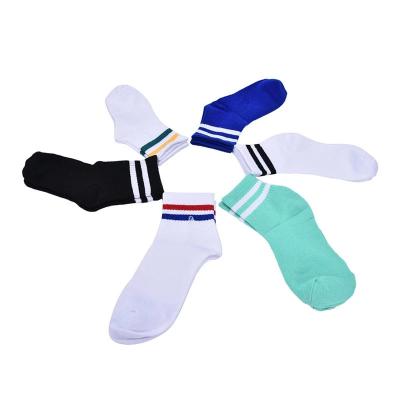 China Good Quality Leisure Sports Sports Socks Men's Casual Knitted Running Sock Basketball Socks for sale