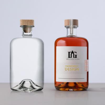 China Customized Capacity Glass Bottle for Spirits Tequila Vodka Brandy Whisky Rum Gin Liquor 500ml/700ml/750ml for sale