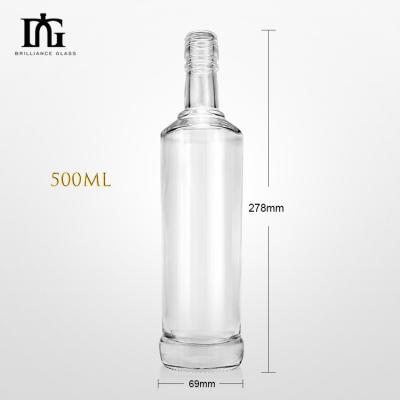 Cina Bottiglia di vetro per liquori 500ml Super Flint Alcohol Whisky Vodka Brandy Spirit vuoti personalizzati in vendita