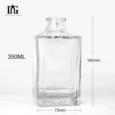 China 200 ml 350 ml 500 ml 700 ml 1000 ml Gravierglas Flasche für schicke Tequila Flasche zu verkaufen